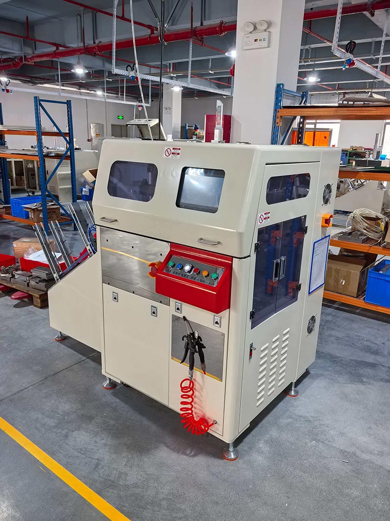 Trim Form Machine